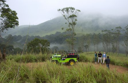 periyar tours and jeep safari